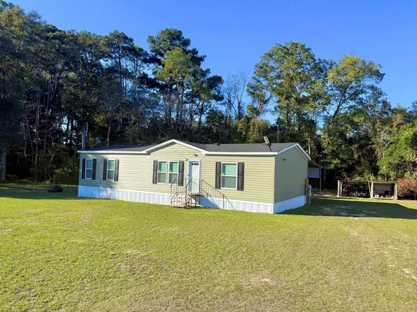 292 Robin Ln, Moultrie, GA 31788