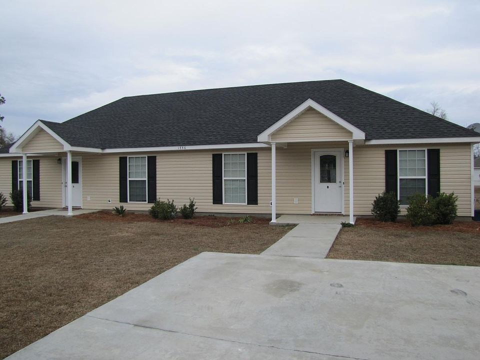 1st image of 1736 Forsyth Pl #B