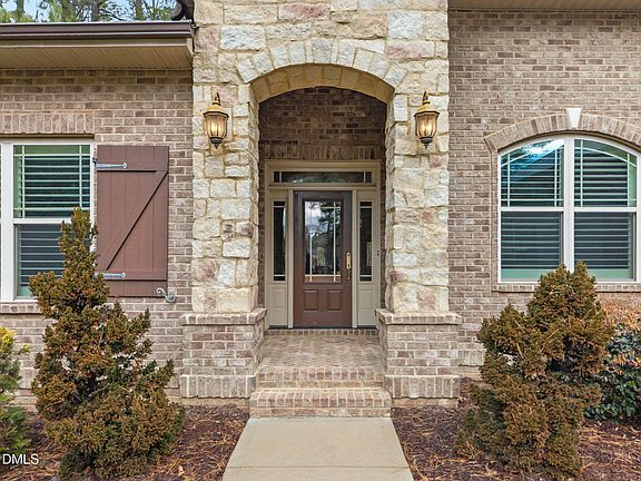 3rd image of 5600 Bella Terra Ct