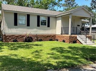 1112 Evergreen Dr, Gretna, LA 70053