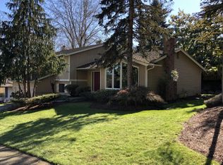 16647 NE 48th St, Redmond, WA 98052