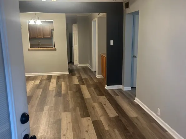 3320 N Arnoult Rd, Metairie, LA