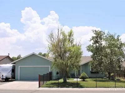 1451 Sally Ln, Gardnerville, NV, 89460