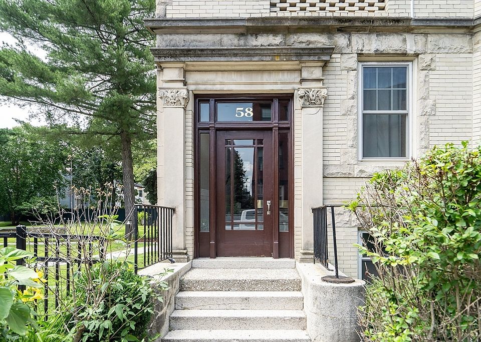 1st image of 58 Pleasant St APT 6