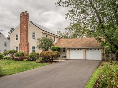 52 Sunrise Hill Drive, West Hartford, CT, 06107