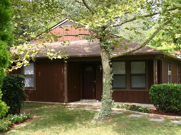2nd image of 3317 Jesmond Ct