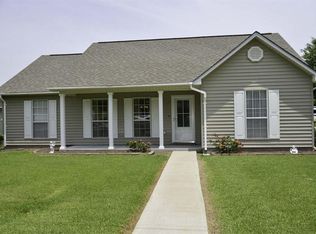 1607 Parkwood Dr, New Iberia, LA 70560