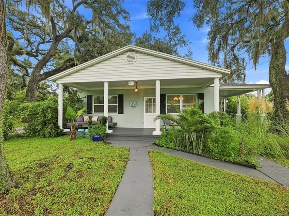 8911 N HIGHLAND AVENUE, TAMPA, FL 33604