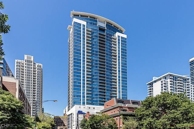 1st image of 100 E 14th St #2206