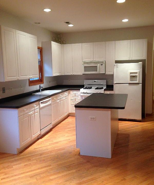 1st image of 2715 N Wayne Ave #2723-2N
