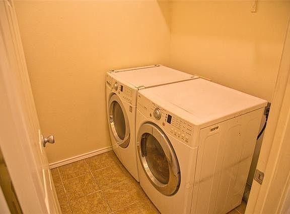 4th image of 3713 Tulip Tree Dr