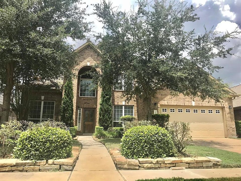1st image of 6815 Sorrelwood Ln