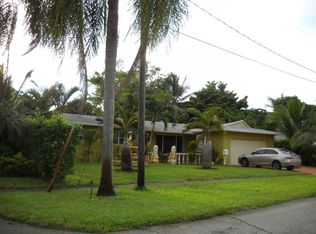 410 NW 77th Way, Pembroke Pines, FL 33024