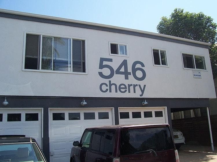 1st image of 546 Cherry Ave APT 3