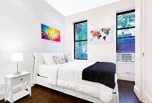 1st image of 440 10th Ave #2S