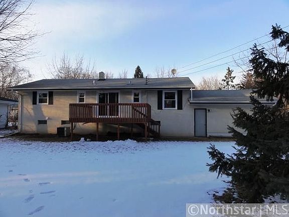 3rd image of 406 Centennial Dr