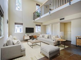 822 SW 4th Ave, Fort Lauderdale, FL 33315