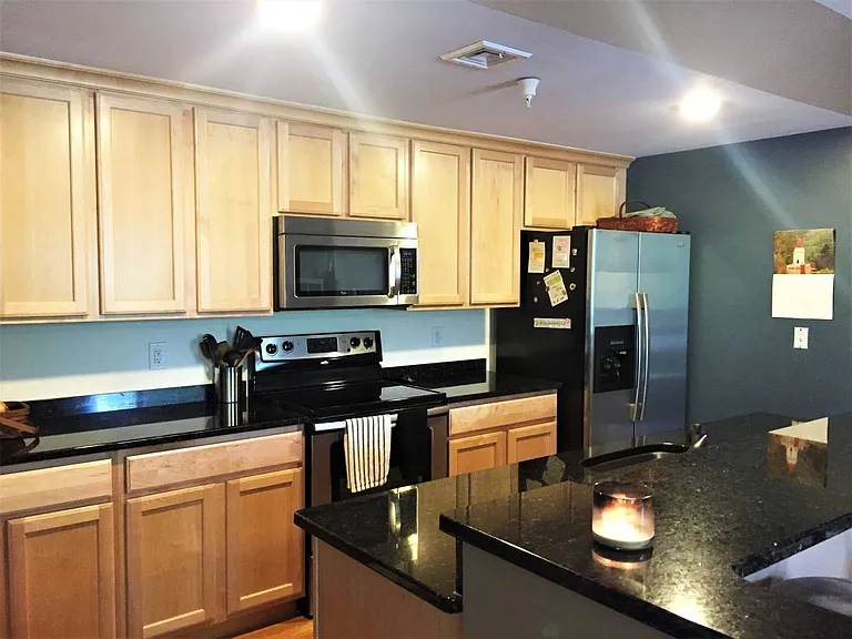 270 Cedar St #5 — Photo 22