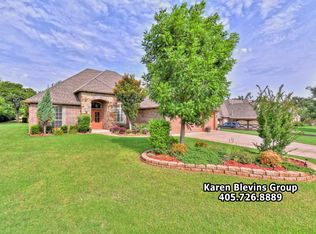 8631 Belcaro Dr, Edmond, OK 73034