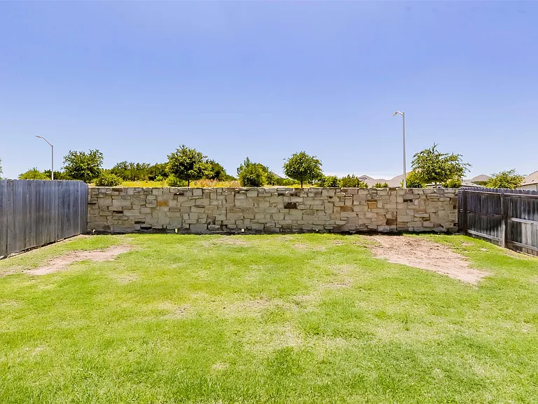 1517 Brueggerhoff Rd — Photo 27