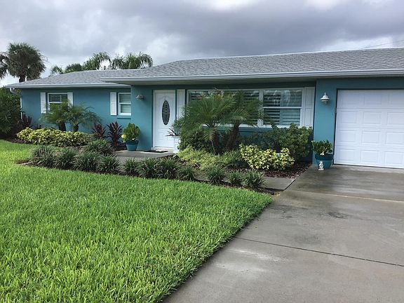 2nd image of 180 Country Club Dr