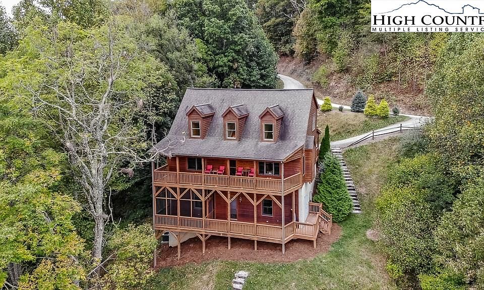 1st image of 553 Twin Hollows Ln