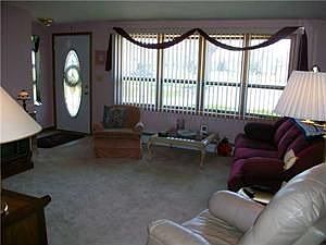 2nd image of 203 Cindy Dr