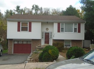 748 Tamarack Trl, Reading, PA 19607