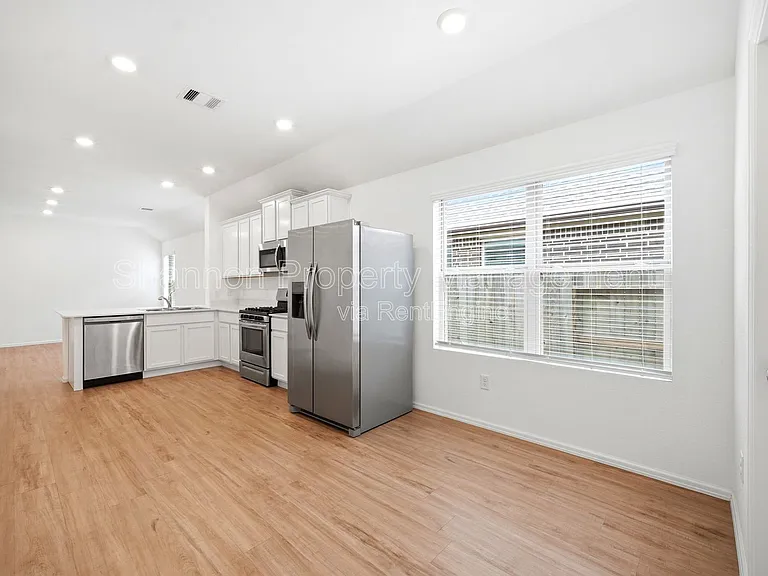 3002 Delancey Bend Way — Photo 13