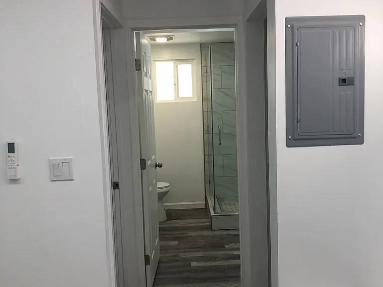 5545 Atlantic Ave #A — Photo 8