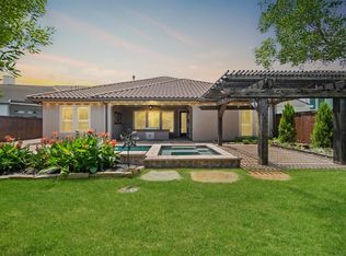 47 Quiet Vista Dr, Sugar Land, TX 77498