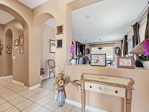4th image of 1268 Bellingham Dr