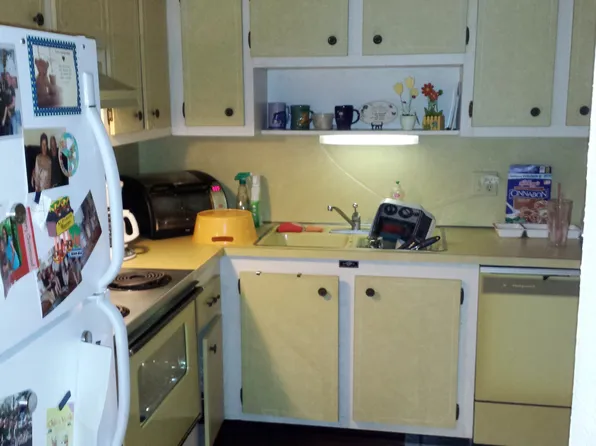 22745 SW 66th Ave APT 205, Boca Raton, FL 33428