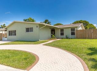 9410 NW 10th St, Pembroke Pines, FL 33024