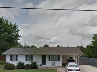 4303 Valley View Dr, Paragould, AR 72450