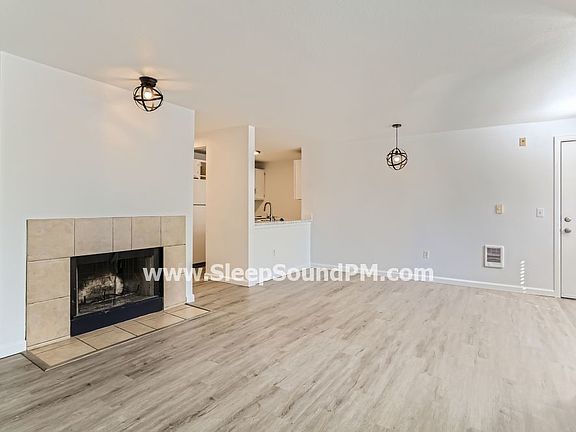 2nd image of 6044 SE Drake St APT 205