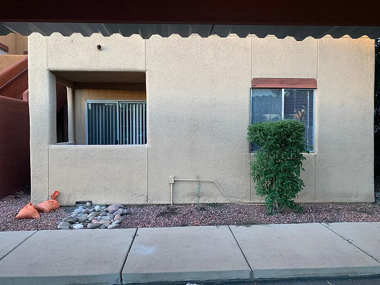 1810 E Blacklidge Dr #718 — Photo 23