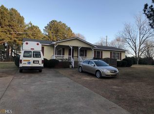 318 Burg Rd, Jenkinsburg, GA 30234