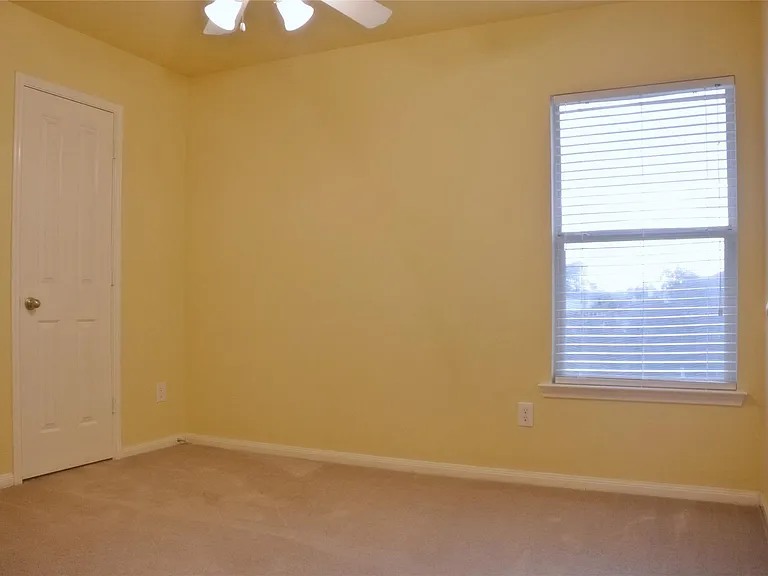 12802 Mills Trail Ln — Photo 11
