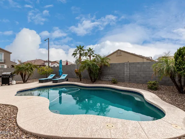 18123 W SUNNYSLOPE Lane, Waddell, AZ 85355