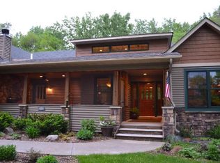 1501 Goose Lake Rd, Gem Lake, MN 55110