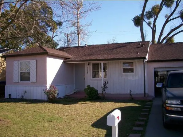 1448 Coolbrith St, Sacramento, CA 95822