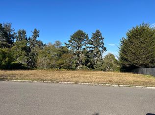 2973 Springer Dr, McKinleyville, CA 95519