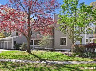 28 Strawberry Lane, Shelton, CT 06484 | MLS #24166413 | Zillow