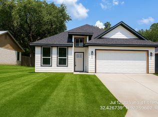 1023 Mustang Trl, Granbury, TX 76049