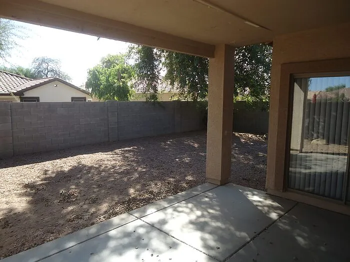 15425 W Sierra St — Photo 13