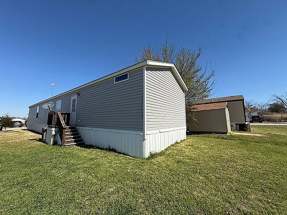 2nd image of 4937 Stuart Rd Trailer 329