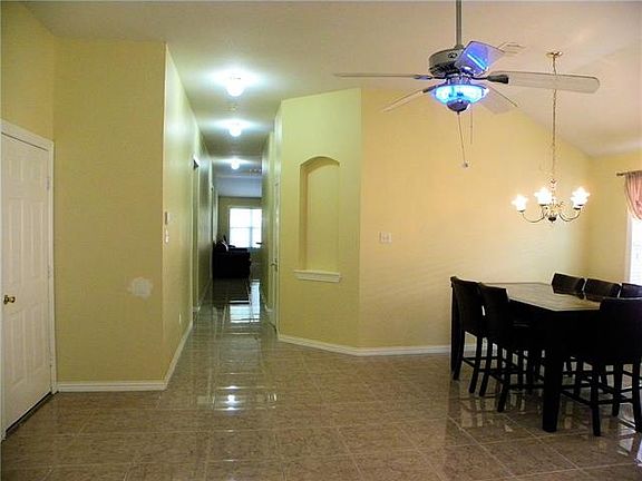 4th image of 10405 Lake Brook Dr