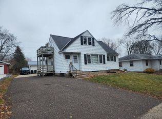 112 11th St S, Hudson, WI 54016