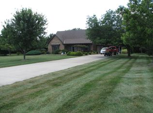 30433 Lemoyne Rd, Walbridge, OH 43465